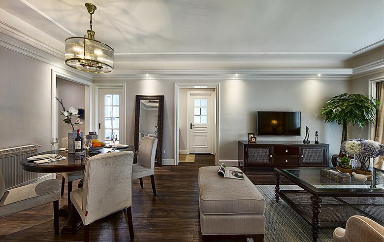 非常大气的130平米三房美式风格装修案例,但客厅吊顶有点压抑!