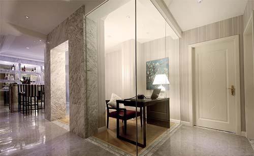 家庭装修,这些地方用玻璃做装饰吧,能提升空间艺术感!