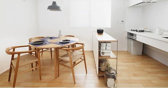 简约风格还能搭配实木家具?实木家具营造时尚家居!