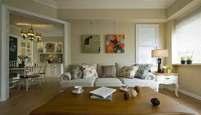 优雅简洁的美式混搭120平米三房装修,米黄色墙面很温馨!