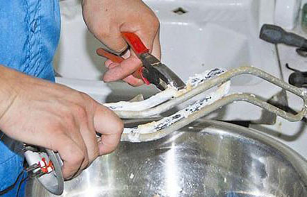 为什么电热水器烧水越来越越慢？ 电热水器除垢了吗？