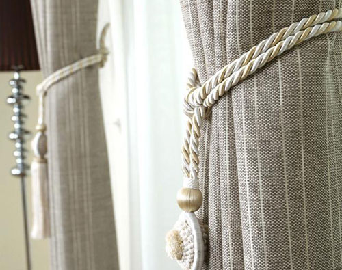 窗帘清洁保养方法很重要,难怪家里窗帘一年就坏了!