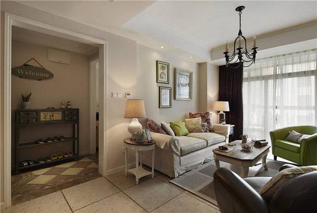 温馨舒适的90平三房装修案例,电视背景墙装修虽简单但很大方!