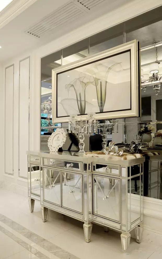 朋友家装修玄关稍加改造后,却让朋友圈玄关热持续了好几天!