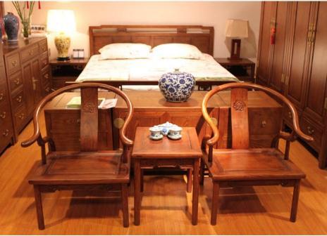 选购家具要当心，实木与非实木家具的区别！