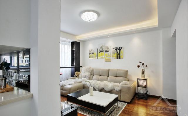 现代简约风说85平米婚房装修完工，大家都说小吧台好有情调！