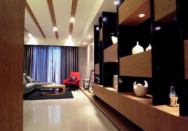 大气现代的原木质感装修案例，看过的人都说很喜欢！