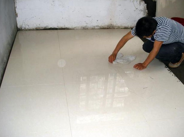 选购瓷砖正确的方法,这样买瓷砖再也不担心上当受骗了!