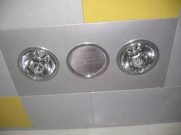 寒冬来袭选好卫浴设备好过冬,卫生间用灯泡浴霸好还是风暖好?