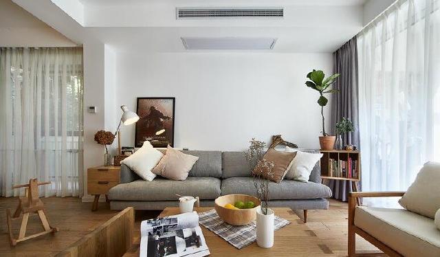 法籍男同事租的北欧风复式楼装修很大胆,女同事们争着合租!