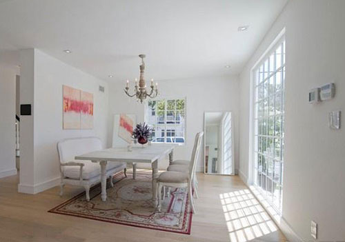 如何在家中设计出更加灵活的餐桌区域？