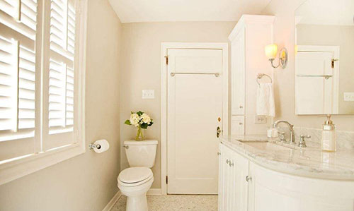 卫生间门平时要不要打开?卫生间使用误区,很多人都做错了!