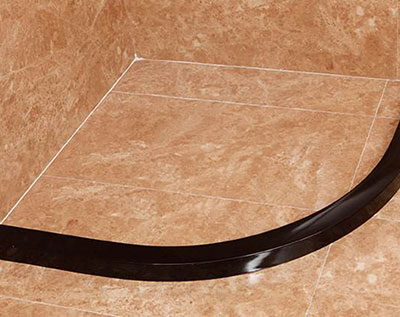 卫生间装修时老婆安装挡水条,小区业主纷纷效仿!