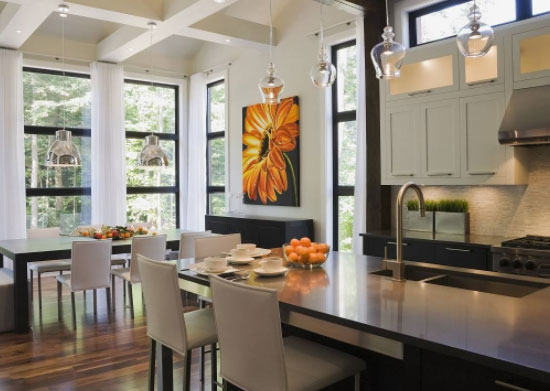 开放式厨房优缺点对比,解决油烟问题是关键!