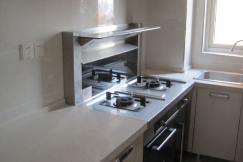 厨房面积小选择集成灶吧!什么是集成灶?排烟效果好不好?