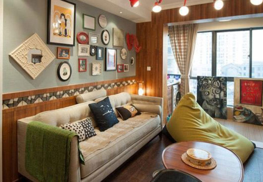 从没见过的装修风格让人流连忘返,最喜欢电视背景墙!