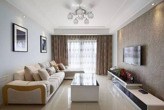 朋友家两房装修很简单,咖啡色壁纸电视背景墙太抢眼!