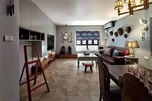 复古美式风格三房装修,满屋的壁柜感觉有些压抑!