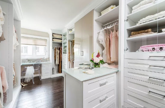 衣帽间怎样装修更实用？衣帽间装修就要这样做，美观又实用！