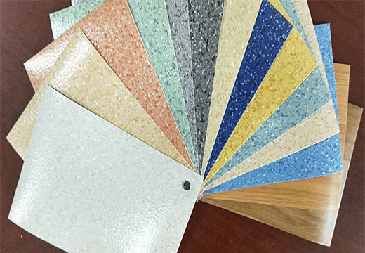 家庭装修能不能用PVC地板？PVC塑胶地板的优缺点！