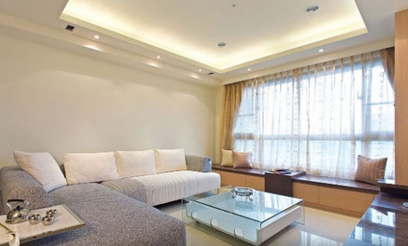 设计简洁却很温馨，客厅飘窗真实用，卫生间装修更个性！