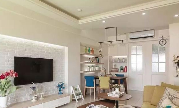 非常温馨的90㎡简约风格两房装修，客厅飘窗设计真漂亮！