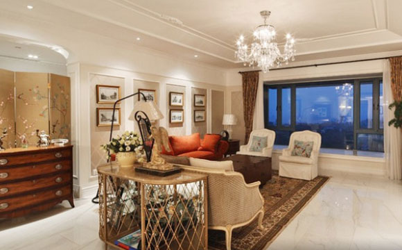 简约欧式风格装修，客厅小飘窗设计真好看，卧室装修更惬意！