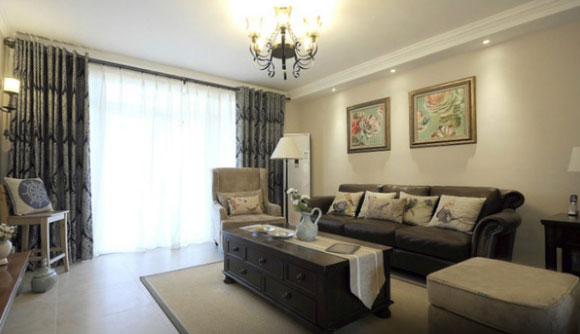 淡雅的地中海风格装修，过道地面抬高，跃式设计更具个性色彩！