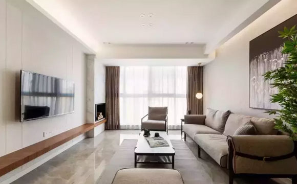 三房装修很简单,客厅用三米木板当电视柜,空间敞亮更气派!