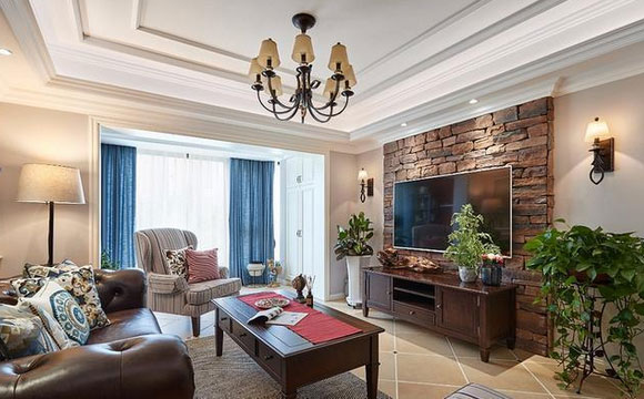 新房装修真好看，用文化石做电视背景墙，全屋吊顶设计更大气！
