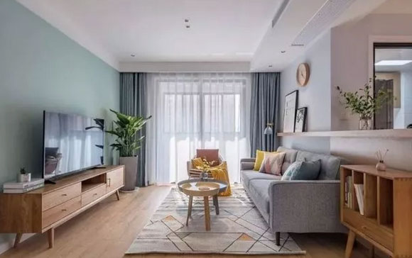 半人高入户隔断美观又实用,书房这样装真少见!邻居都说好!