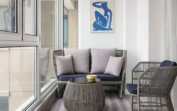 阳台装修你就这样做,虽然有些简洁但真的很实用,值得学习!