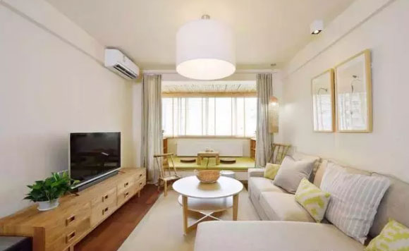 楼上邻居将客厅阳台改造成榻榻米,两房变三房!美观大方又实用!