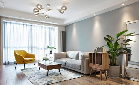 120㎡现代北欧风三房装修纯净自然，定制满墙电视柜很实用！