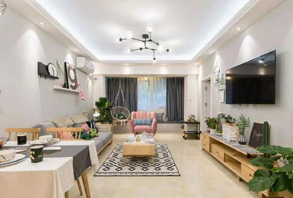 时尚的90㎡北欧风装修,客厅装飘窗,卧室面积小却很温馨!