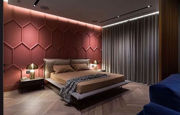 轻奢风卧室装修就是有档次,配色很醒目,床头背景墙更个性!