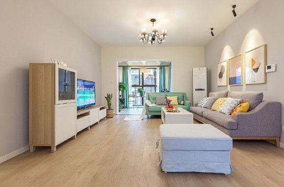 设计简洁的时尚空间，全屋木地板，客厅卧室阳台装修最漂亮！