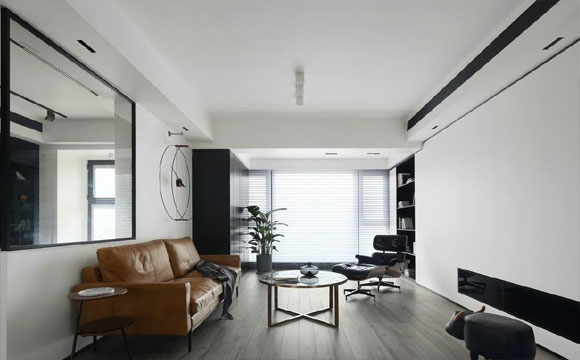 黑白色的极简空间,打通阳台装推拉门书柜,简洁大方真不错!