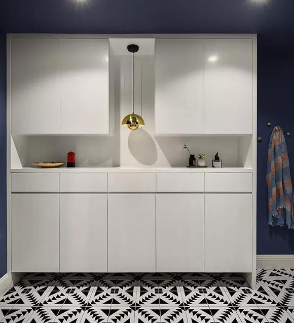 不同造型设计的鞋柜装修，随便挑一款装在家里，够实用有面子！