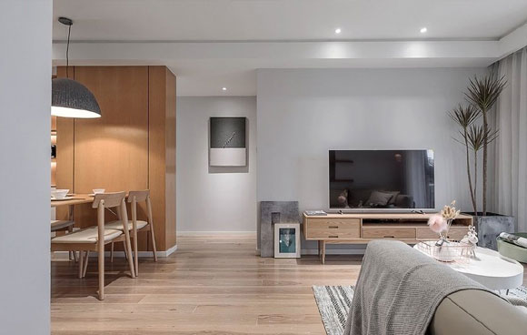 平面吊顶特别耐看,沙发墙装壁龛头次见,全屋装修简洁却格调满满!