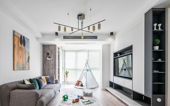 打通阳台装柜子，下沉式客厅设计，110㎡现代风格三房装修真漂亮！