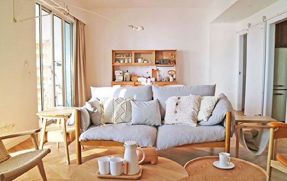 暖暖的日式风格复式装修,空间明亮家居氛围温馨,舒服极了!