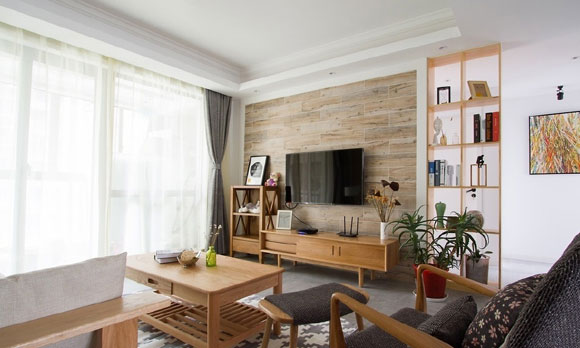 极赋文化内涵的三房装修,格调简约而高雅,木地板电视墙真漂亮!