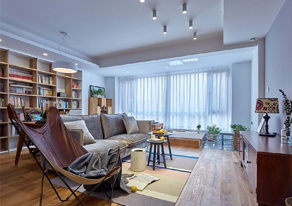 把客厅装修成书房,打通阳台装地台,这样的大户型住着真舒服!