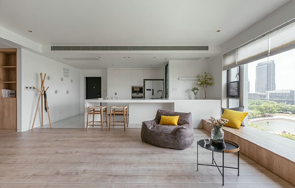 下次买房不要餐厅，卧室不装门也不买床，像她家这样设计真好看！