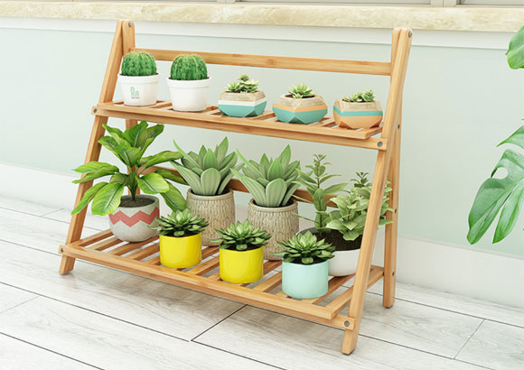 阳台花盆摆了一地,把花盆摆上花架,种花更多阳台更宽敞!