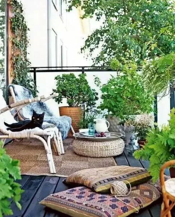 11套花园式阳台装修实景,这样布置阳台真漂亮,学会回家照着装!