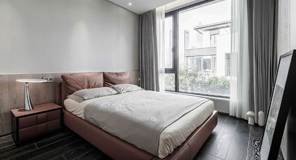 知道吗,卧室装修配色不能太花哨,配色素雅的卧室好看又舒服!