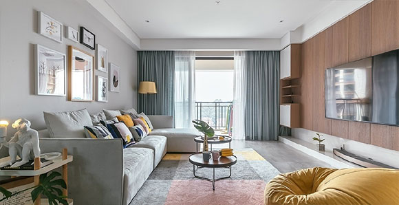 闺蜜家简约风格三房装修真舒服,电视墙大气,餐厅展示柜更实用!