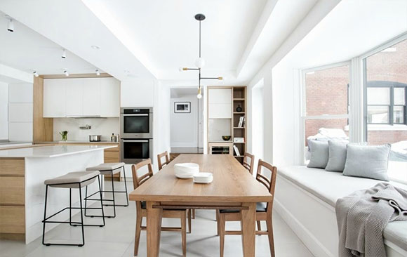 白色加原木色的现代空间，开放式设计，全屋收纳能力真强大！